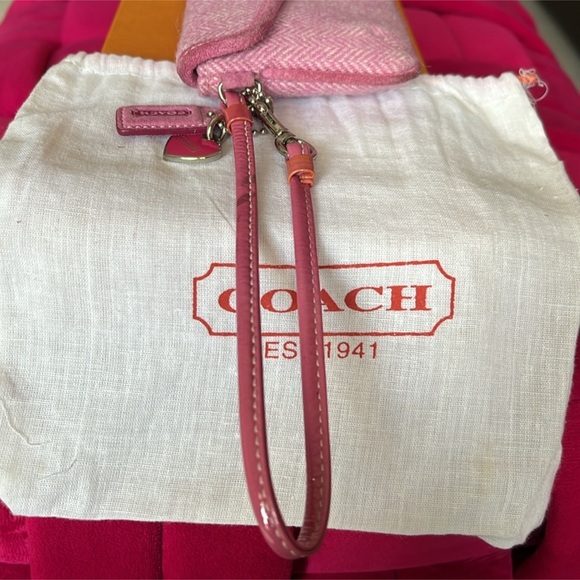 Pink Y2K Coach Tweed Herringbone Wristlet Clutch - Picture 8 of 9